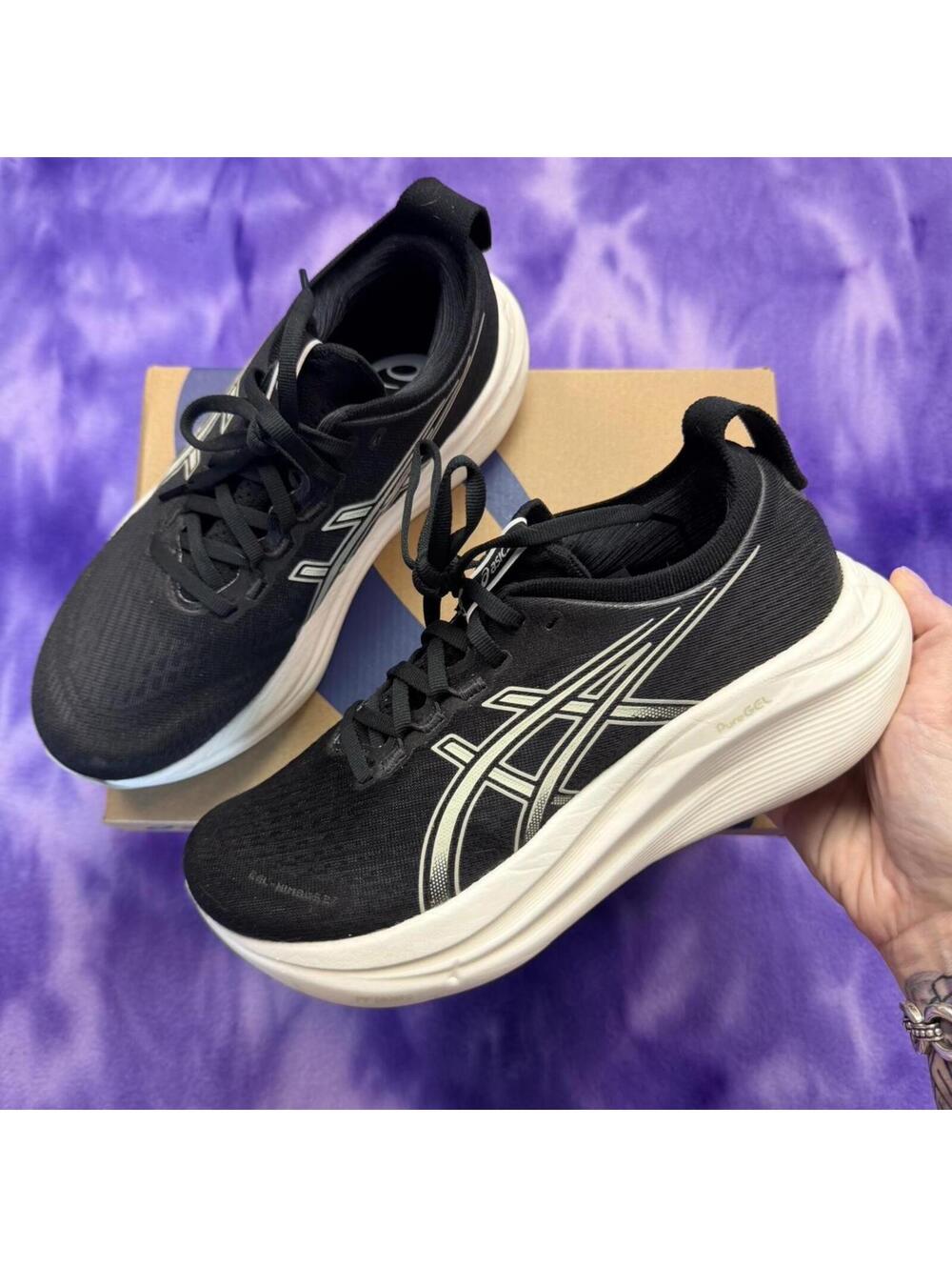 ASICS black Gel-Nimbus 27 trainers black and white